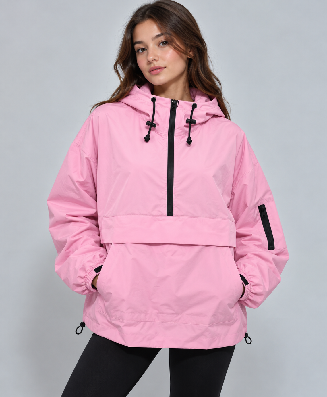 Anorak impermeable oversize con capucha