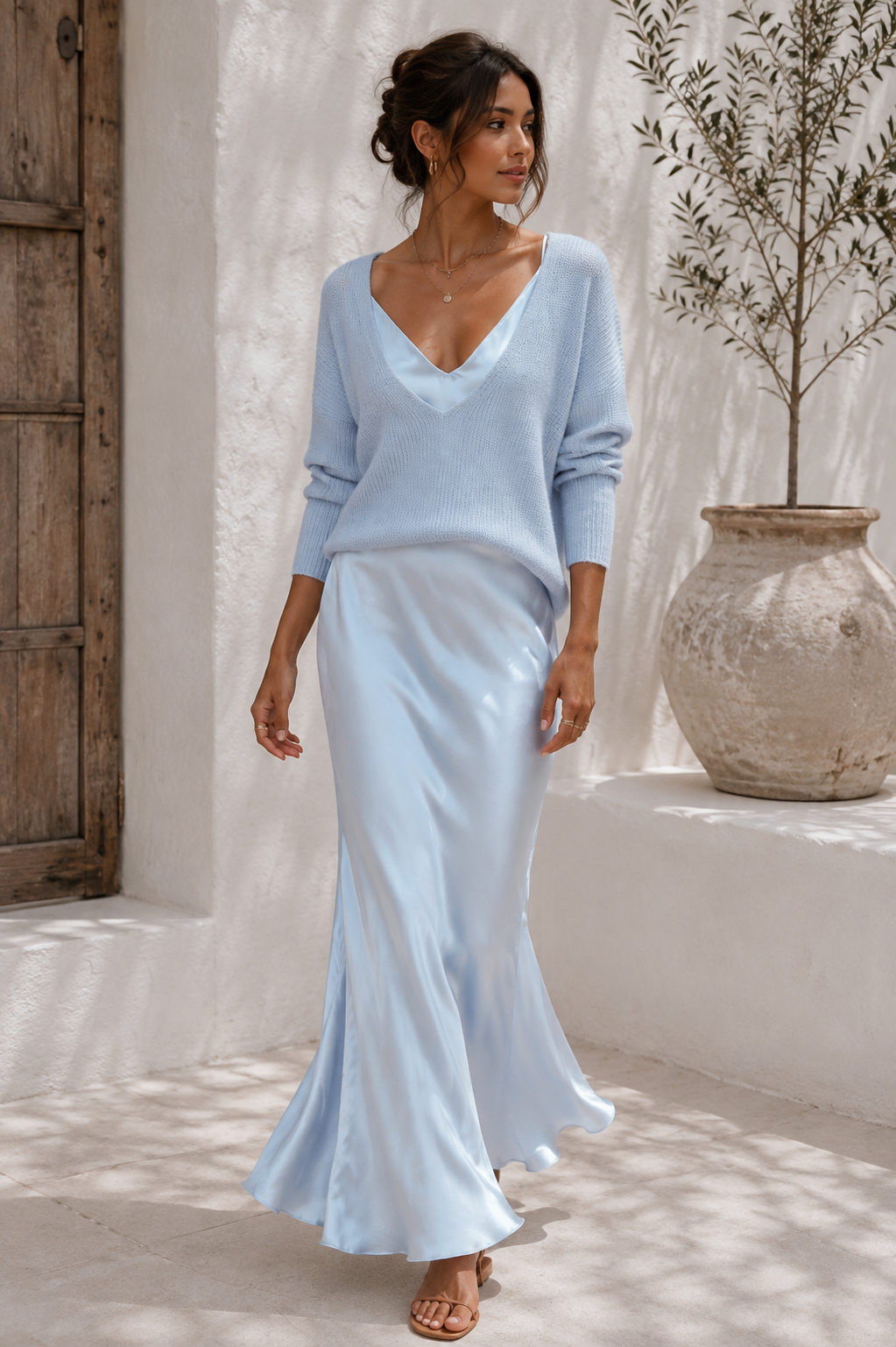 Alma | Vestido de satén con detalles de jersey
