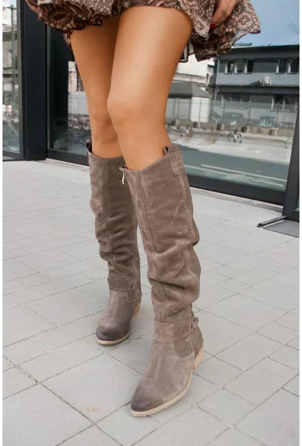 Botas altas efecto ante