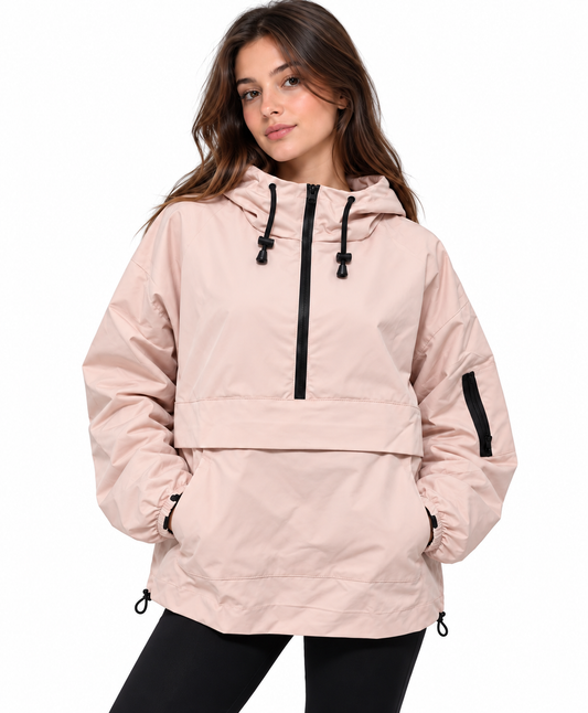 Anorak impermeable oversize con capucha