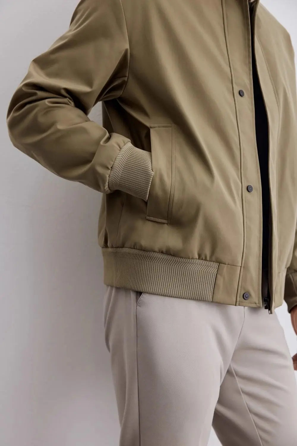 Chaqueta bomber elegante