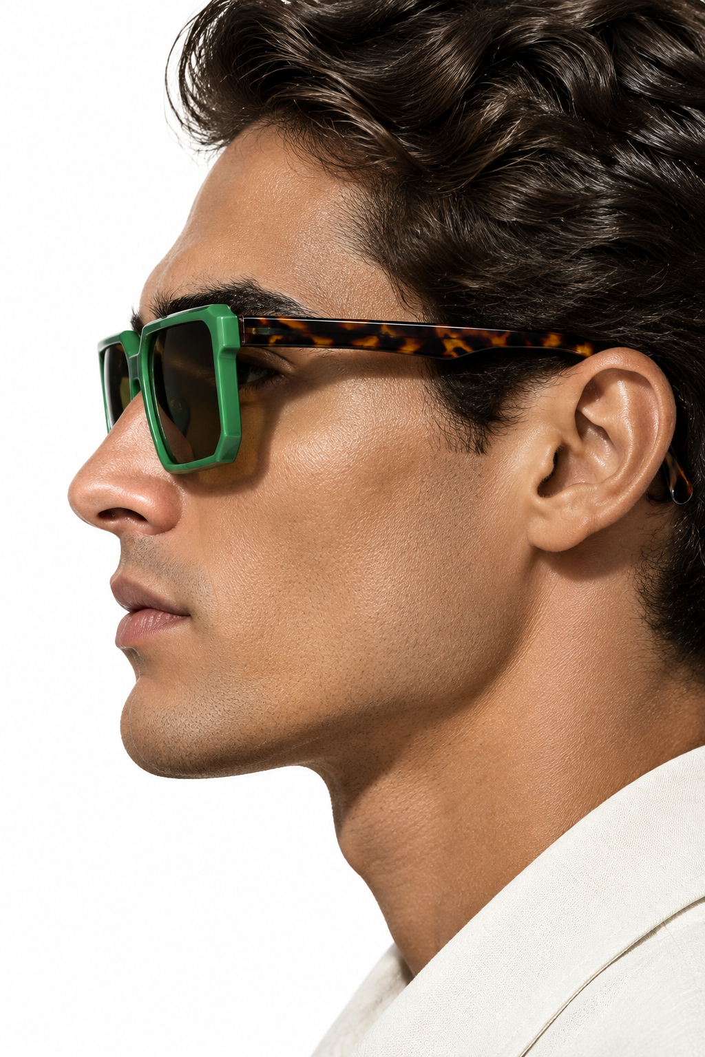 Gafas verdes perfil