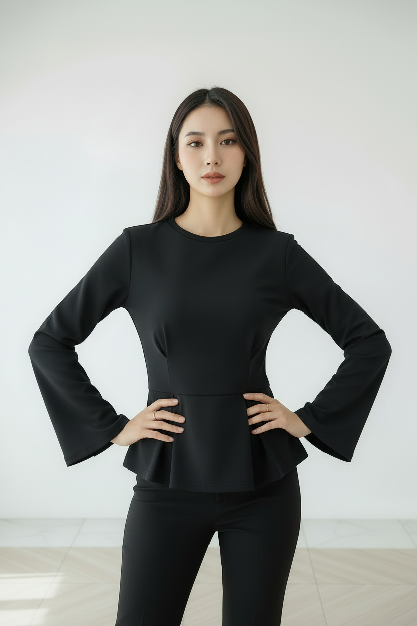 Top negro detalle busto