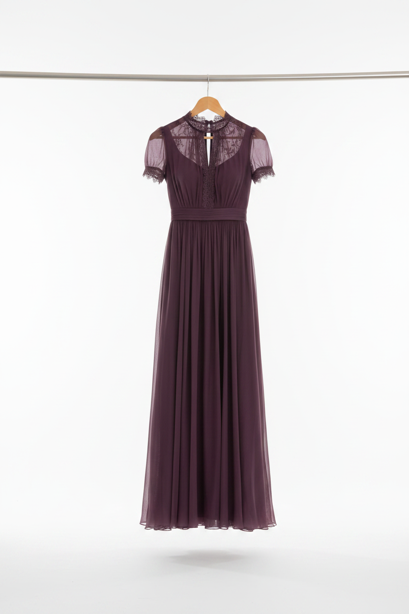 Vestido lila en percha